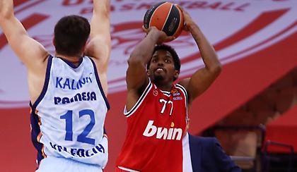 Ζέρβας: «Φτιάχνει την επόμενη μέρα με ΜακΚίσικ ο Ολυμπιακός»