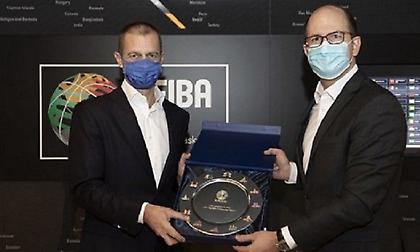 Επισκέφθηκε το «House of Basketball» ο Τσέφεριν της UEFA