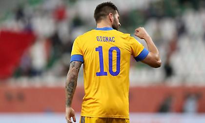 Ζινιάκ λαμπρός, έστειλε τελικό την Τίγκρες