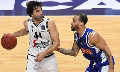 Τεόντοσιτς: Πρώτα εξέθεσε τον αντίπαλό του και μετά του έδωσε το χέρι (photo & video)