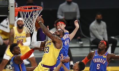 Λεμπρόν: «Δεν έχω βάλει ημερομηνία λήξης στην καριέρα μου»