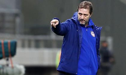 Αλλάζει όλη την ενδεκάδα με Άρη ο Μαρτίνς