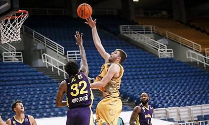 BCL: Υποψήφιος για καλύτερος νέος παίκτης ο Ρογκαβόπουλος της ΑΕΚ (photo)