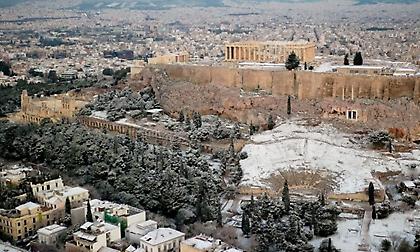 Η «Μήδεια» θα παγώσει την Ελλάδα: Πολικό ψύχος, χιόνια ακόμη και στο κέντρο της Αθήνας! (pics & vid)