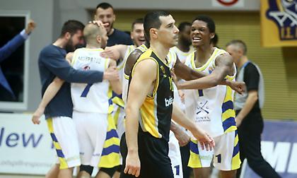 Το αξιοθαύμαστο Λαύριο και η ΑΕΚ που οφείλει να αλλάξει για να μην τα χάσει όλα