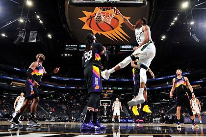 Το ρεκόρ σεζόν του Γιάννη στο Φίνιξ