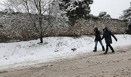 Έκτακτο δελτίο ΕΜΥ: Έρχονται χιόνια - «Βουτιά» έως και 18 βαθμών στη θερμοκρασία