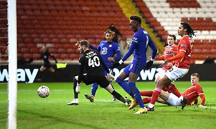 Ισιώνει… παντού με Τούχελ η Τσέλσι! (video)