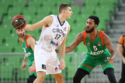 «Έδεσε» τον γιο Πρκάτσιν η Τσιμπόνα