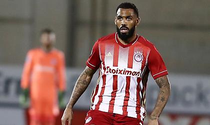 Αγωνία με Εμβιλά στον Ολυμπιακό