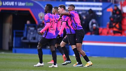 «Τρίποντο» με… άγχος για την Παρί