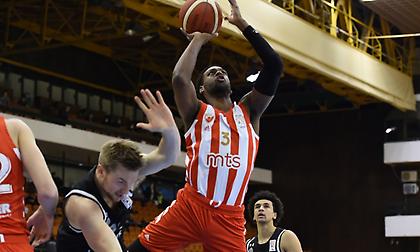 Πήρε το «θρίλερ» με την Παρτίζαν και πήγε τελικό ο Ερυθρός Αστέρας