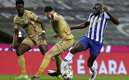 Νέα γκέλα για την Πόρτο κόντρα στην Μποαβίστα