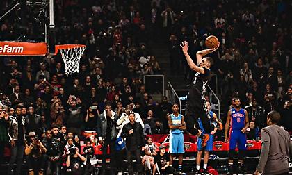 NBA: Το βράδυ που ΛαΒιν & Γκόρντον απέδειξαν ότι οι άνθρωποι μπορούν να… πετάξουν! (video)
