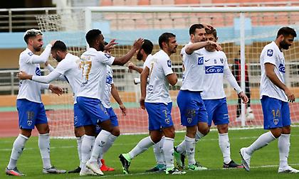 Ιωνικός - Καραϊσκάκης: 2-0 οι Νικαιώτες με Κάστρο και Νιάσε (video)