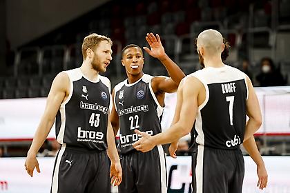 Η Μπάμπεργκ έριξε στο καναβάτσο την Άλμπα Βερολίνου