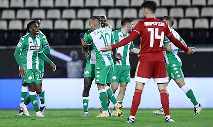 Έσπασε το αήττητο εκτός έδρας σερί του Ολυμπιακού ο Παναθηναϊκός!