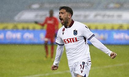 Βραβεία ΠΣΑΠ: Σε Μπακασέτα και Φούντα καλύτεροι Έλληνες του εξωτερικού