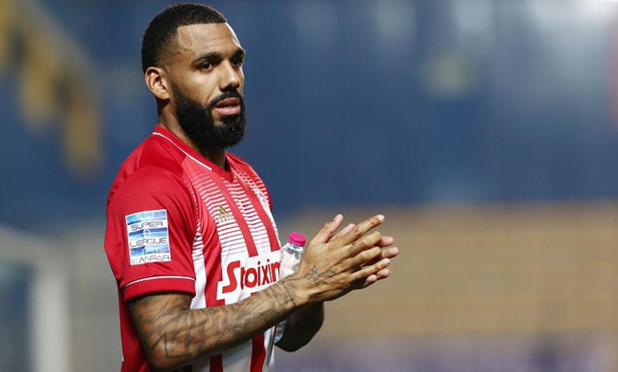 «Κληρώνει» για Εμβιλά – Το plan b του Μαρτίνς