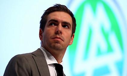 Λαμ: «Καλύτερα οι ομοφυλόφιλοι παίκτες να το κρατούν κρυφό για να αποφεύγουν τις αντιδράσεις»