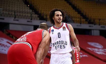 Λάρκιν: «Είχαμε συγκέντρωση και ενέργεια»