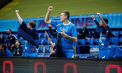 Άνετη πρόκριση για Σλοβενία