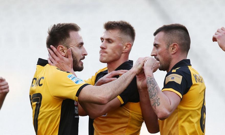 Κετσετζόγλου: «Είχε πέντε παίκτες στον άξονα και έμεινε με δύο η ΑΕΚ»