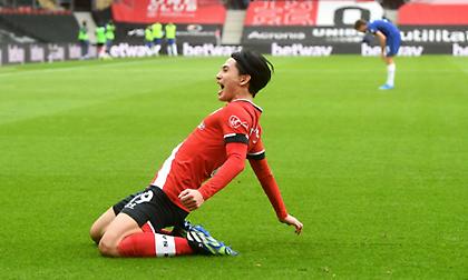 Σόκαρε την Τσέλσι στην πρώτη ευκαιρία της η Σαουθάμπτον (video)