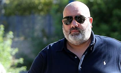 Συνελήφθη για παραμέληση εποπτείας όπλου ο Καραπαπάς