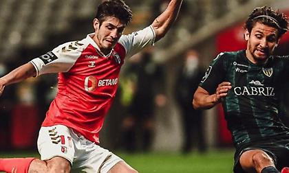 Θέαμα και τεσσάρα για Μπράγκα