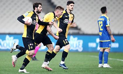 Κετσετζόγλου: «Φάνηκε ότι μπορεί να παίξει πολύ καλύτερα απ’ αυτό που δείχνει η ΑΕΚ»