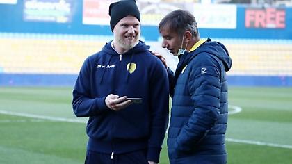 Κάηκε με… μπριζόλα και έδωσε τη θέση του στον Μελίσσα ο Κνετ (video)