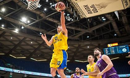 «Πύρρειος» νίκη για Μακάμπι