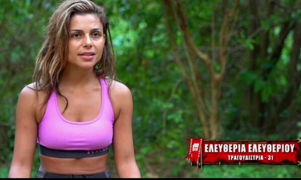 Γίγαντας σκηνοθέτης στα πλάνα της Ελευθερίας Ελευθερίου (video)