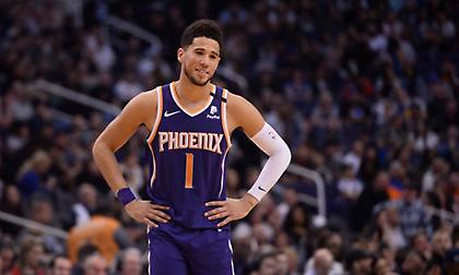 Σοκαρισμένο το NBA με τον αποκλεισμό του Μπούκερ από το All Star Game