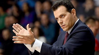 Ιτούδης: «Έχει τα πάντα ο Ολυμπιακός και μας δυσκολεύει στην έδρα του»