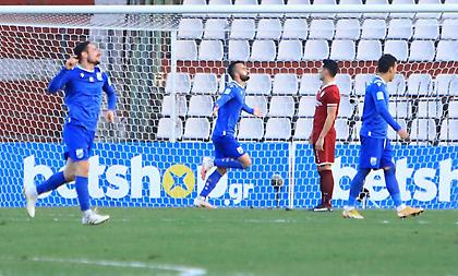 Έσπρωξε στον γκρεμό τη Λάρισα και βλέπει παραμονή η Λαμία!