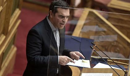 Τσίπρας σε Μητσοτάκη: Βαριά η σκιά της κ. Μενδώνη πίσω και πάνω από εσάς