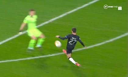 Χαμός στο «Καραϊσκάκη»: Σε έξι λεπτά έγινε 2-2 το Άρσεναλ-Μπενφίκα! (video)