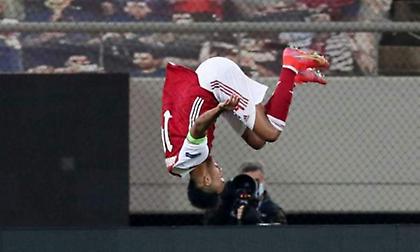 Άρσεναλ με… πειραιώτικη μαγκιά!