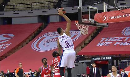 ΟΣΦΠ-ΤΣΣΚΑ: Νέα... πτήση του Μπολομπόι στο «ερυθρόλευκο» καλάθι (video)