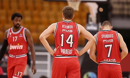 Έξι σερί ήττες για τον Ολυμπιακό μετά από 16 χρόνια!