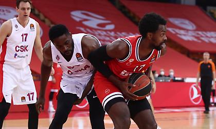 Ζαν-Σαρλ: «Στα αποδυτήρια θυμώσαμε με την εικόνα μας»