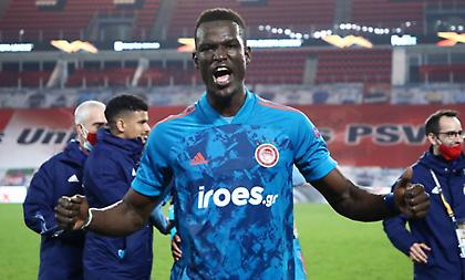 Μπα: «Υπάρχουν δύσκολοι αντίπαλοι αλλά εμείς είμαστε Ολυμπιακός» (video)