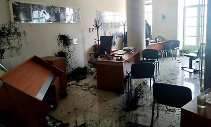 Αυγενάκης για την επίθεση στο γραφείο του: «Η κυβέρνηση ούτε τρομοκρατείται, ούτε εκβιάζεται»