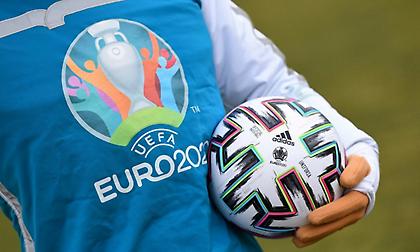 Η βρετανική κυβέρνηση διαψεύδει πως το Euro θα μεταφερθεί στην Αγγλία!