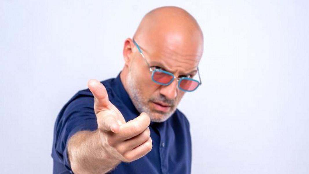 Ο Νίκος Μουτσινάς στον ΣΚΑΪ και για τα επόμενα δύο χρόνια