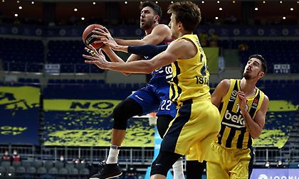 Τα «όργια» του Μίτσιτς κόντρα στη Φενέρ (video)