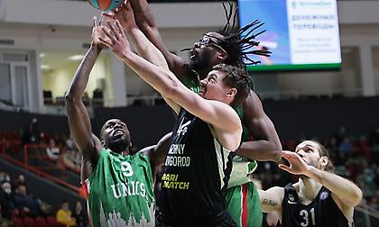 Διέλυσε τη Νίζνι η Ούνιξ του Πρίφτη!