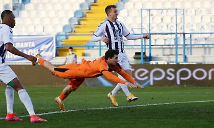 Απόλλων-ΟΦΗ: Η άμεση απάντηση των Κρητικών με κεφαλιά-ψαράκι του Στάρτζεον (video)
